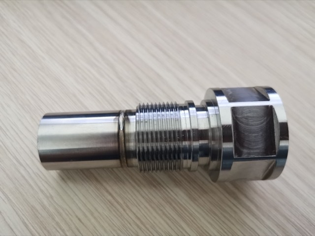 Muestra de soldadura en acero inoxidable
